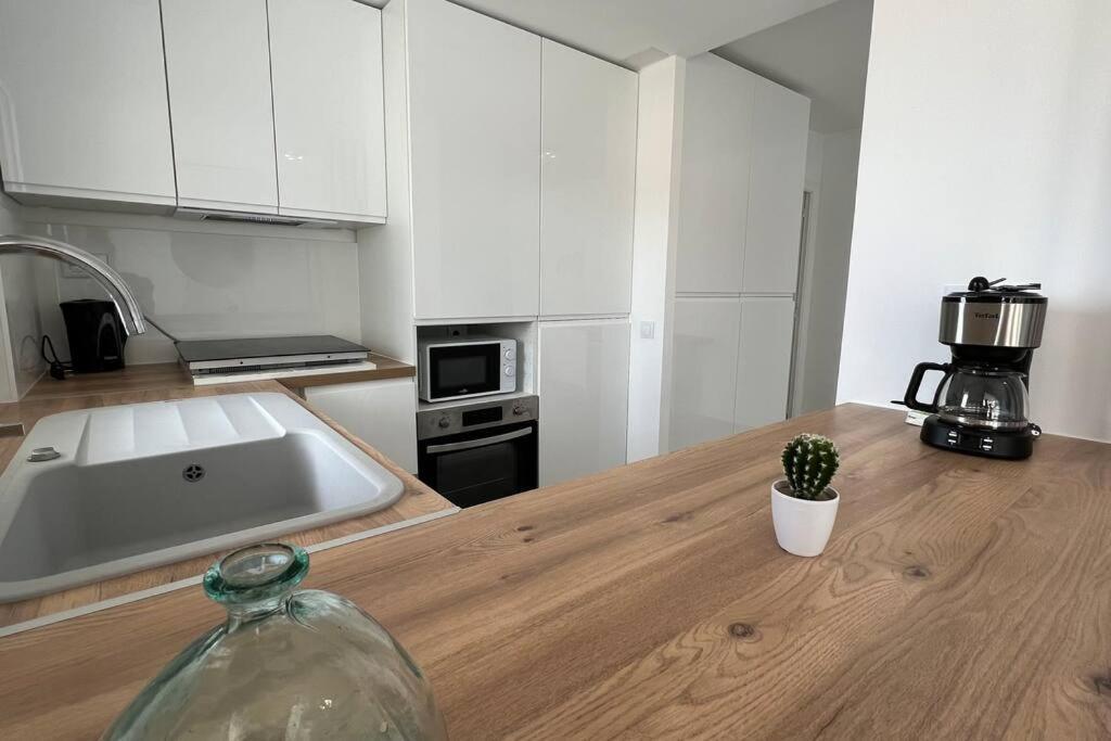 Apartamento Tres Habitaciones Con Vistas Al Mar En Росес Екстериор снимка