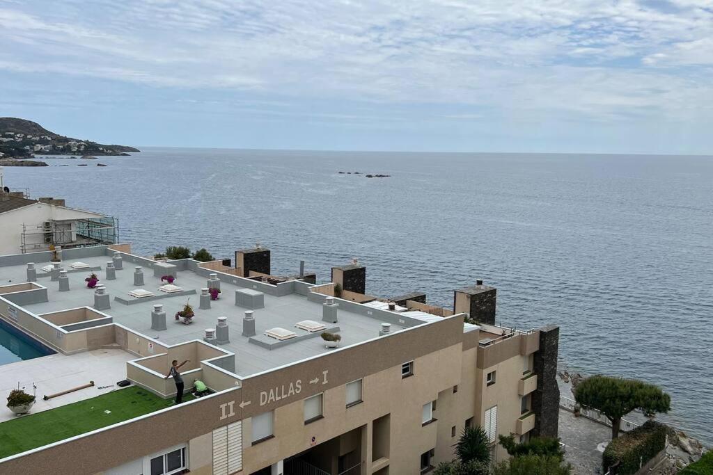 Apartamento Tres Habitaciones Con Vistas Al Mar En Росес Екстериор снимка
